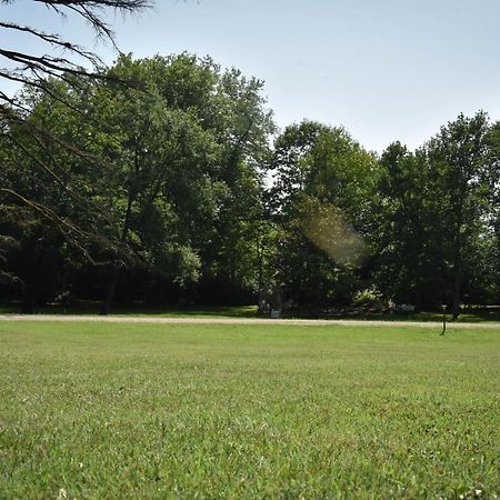 ホテル Domaine De Montcausson ルヴェル エクステリア 写真