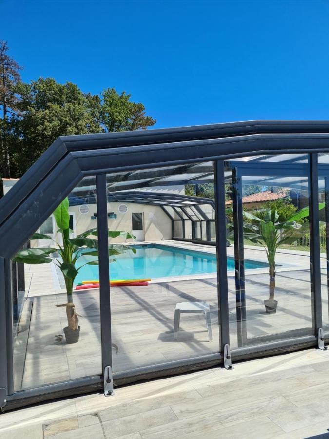 ホテル Domaine De Montcausson ルヴェル エクステリア 写真