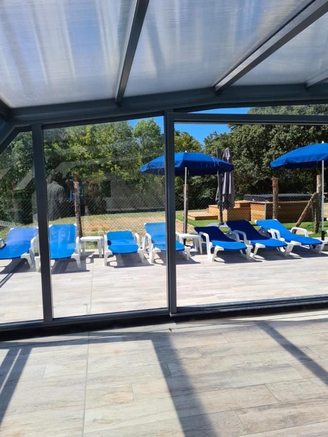 ホテル Domaine De Montcausson ルヴェル エクステリア 写真
